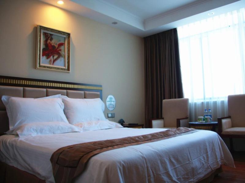Greentree Inn Guangdong Shantou Chengjiang Road Business Hotel Exterior photo