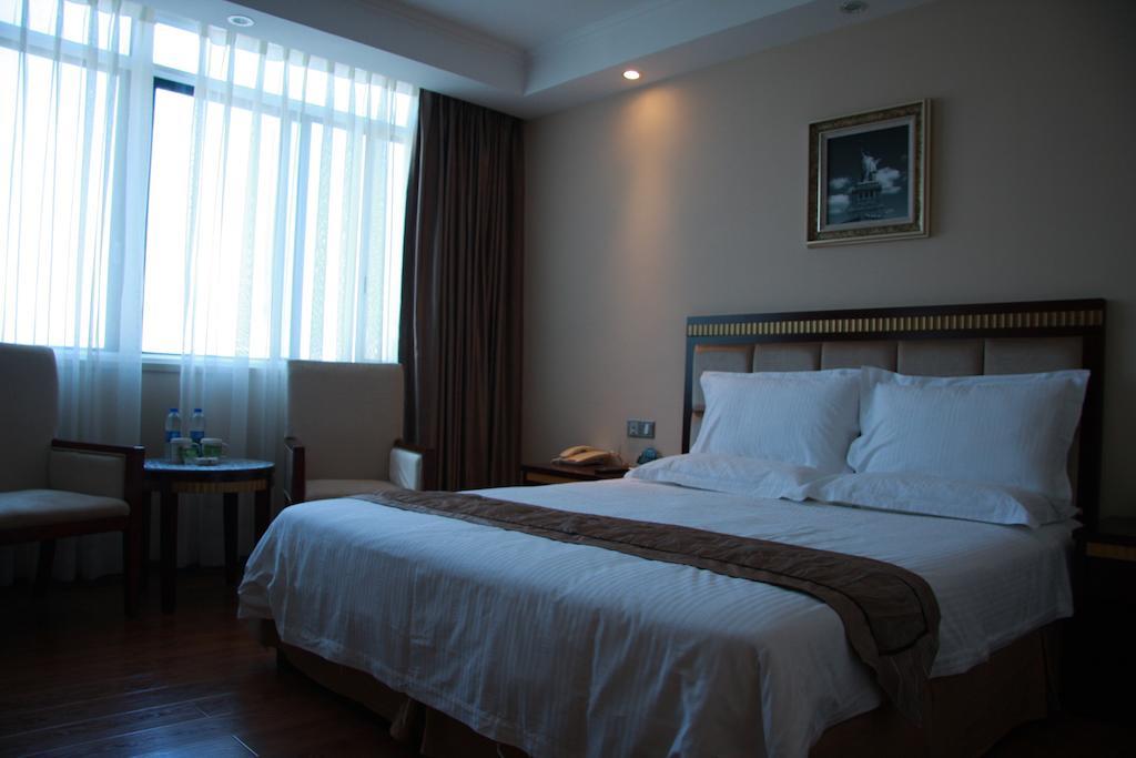 Greentree Inn Guangdong Shantou Chengjiang Road Business Hotel Exterior photo